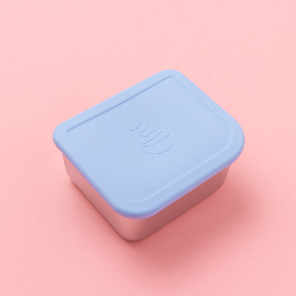 blue replacement snack container from our hot n cold hero box